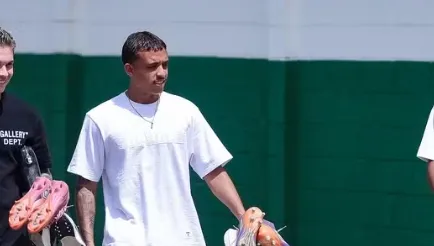 Volante do Fluminense fala sobre pressão por ser filho de Felipe Melo