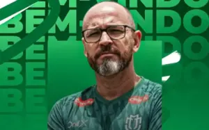 Maringá contrata o técnico Moisés Egert, ex-XV de Piracicaba