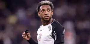 Corinthians sofre transfer ban por dívida relacionada a Martínez