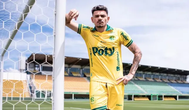 Mirassol anuncia Tiquinho Soares