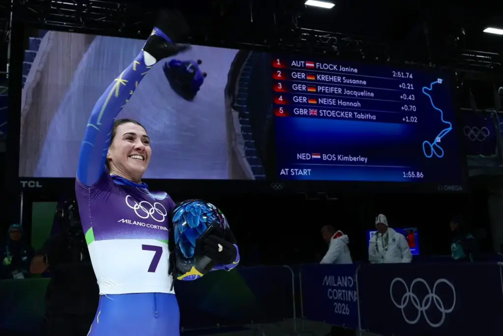 Jogos de Inverno: Nicole Silveira atualiza recorde brasileiro no Skeleton