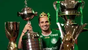 Palmeiras se despede de ídolos e busca novas lideranças no mercado