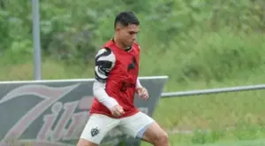 Internacional recebe não do Paysandu após proposta por volante