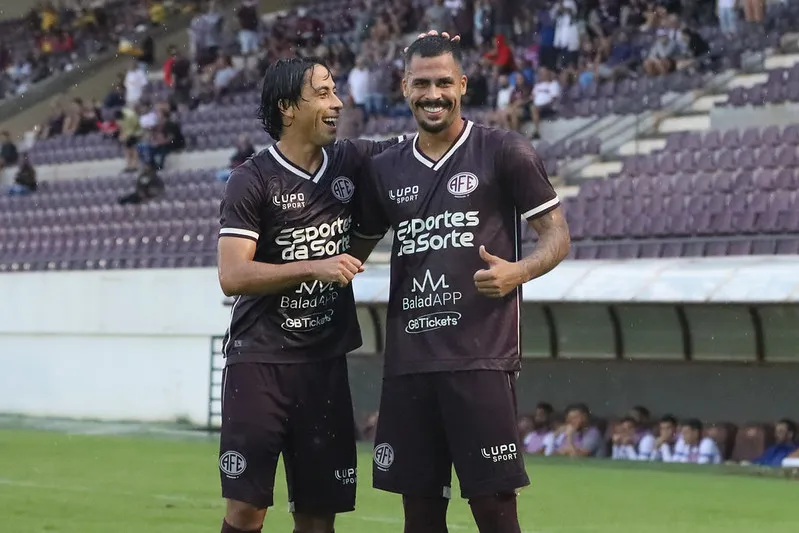 Por que a Ferroviaria e tao dificil de bater 2