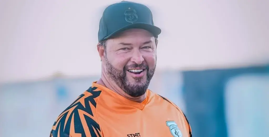 Paraibano: Treze comunica a saída do técnico Roberto Fernandes