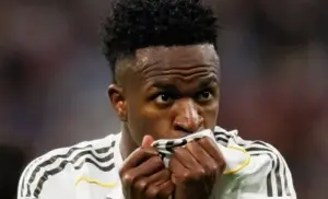 LIGA DOS CAMPEÕES: Vinícius Júnior decide de novo e classifica o Real Madrid às oitavas