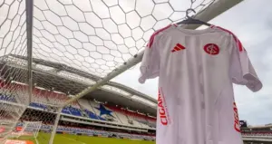 Internacional tenta ampliar invencibilidade na Arena contra o Grêmio