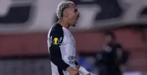 Corinthians barra investida de clube da Premier League por lateral