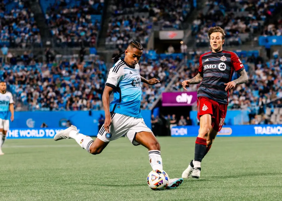 Kerwin Vargas, atacante colombiano destaque na MLS, entra na mira de gigantes brasileiro 2 SAVuT9jn image