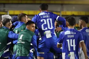 LIBERTADORES: Juventud elimina Universidad nos pênaltis e avança