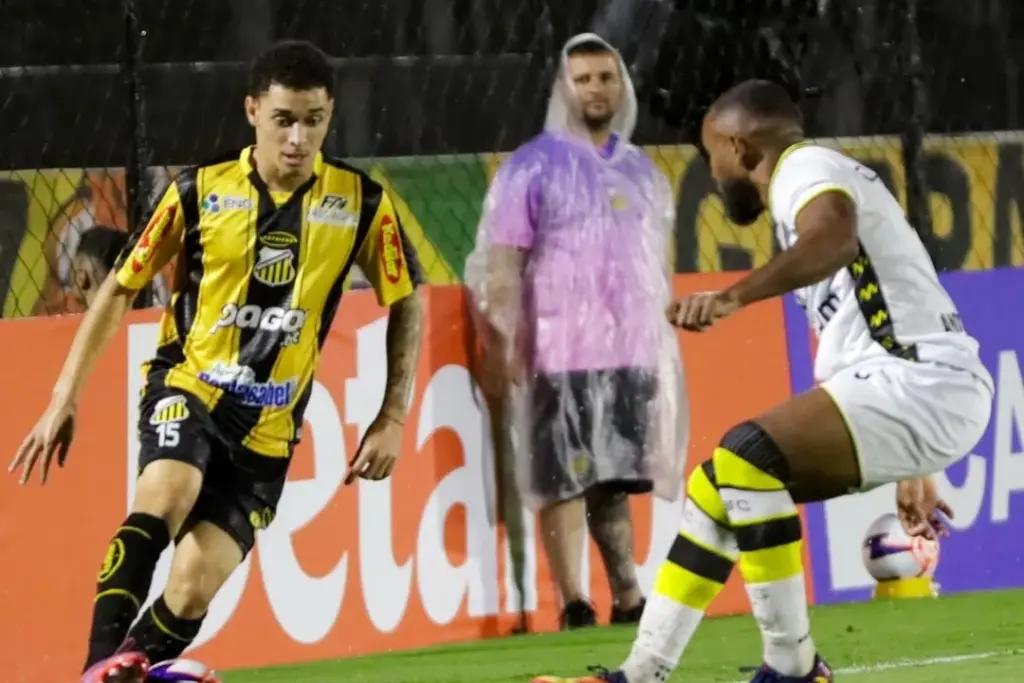 Novorizontino 2 x 1 São Bernardo - Jogo atrasado termina com duas expulsões e gol no 'apagar das luzes (Foto: Reprodução/Instagram)