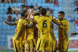 Imperatriz 0 x 3 Amazonas - Onça se impõe na Copa do Brasil