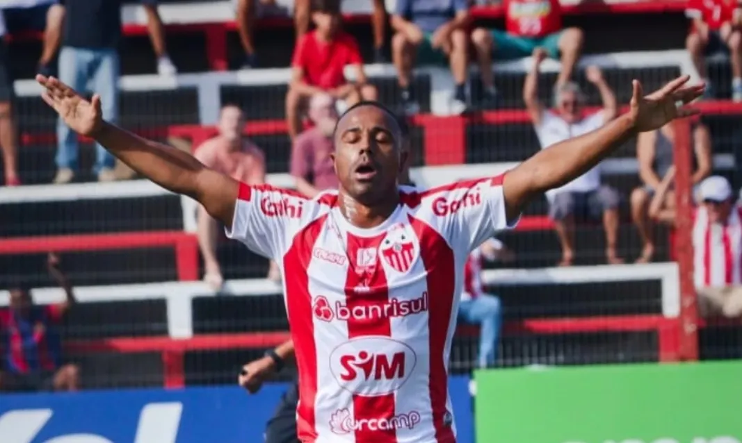 Guarany comemora permanência