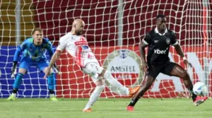 Nacional Potosí-BOL 1 x 0 Botafogo - Fogão sucumbe na altitude boliviana