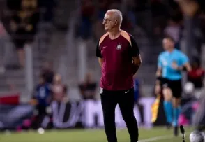 Dorival Jr em ação pelo Corinthians