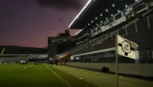 Negociação exclusiva e sem Neymar pai, Santos avança para se tornar SAF