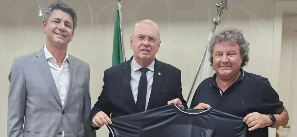 Tupã mira acesso com ídolo do Corinthians na presidência