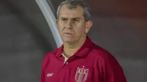 Tencati valoriza vitória do Botafogo-SP contra o Palmeiras