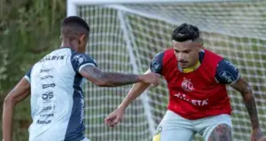 Mirassol amplia disputa no ataque com chegada de Tiquinho