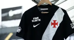 Vasco iguala campanhas negativas de 2004 e 2019 no Brasileirão