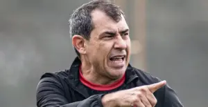 Ex-técnico do Vasco encaminha acerto com clube saudita