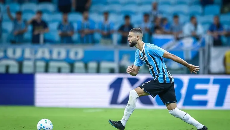 Grêmio mantém zagueiro como peça-chave apesar de sondagens