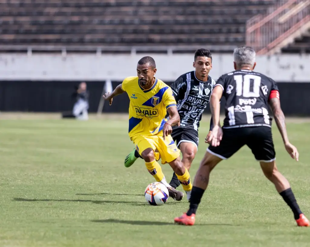Rio Branco 0 x 0 Catanduva - Nada de gols no Décio Vitta