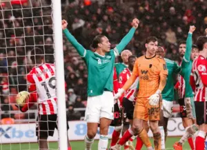 INGLÊS: Liverpool quebra série invicta caseira do Sunderland