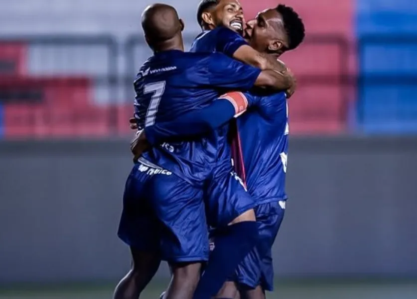 Bahia de Feira goleia Barcelona Baiano