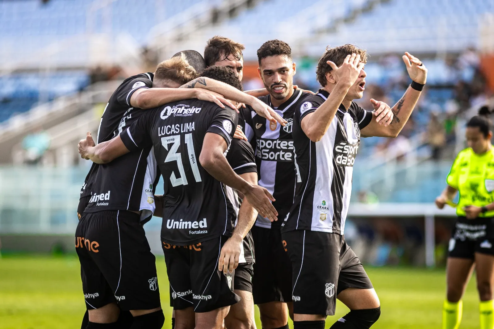 Ceará vence Floresta ida semifinal Cearense
