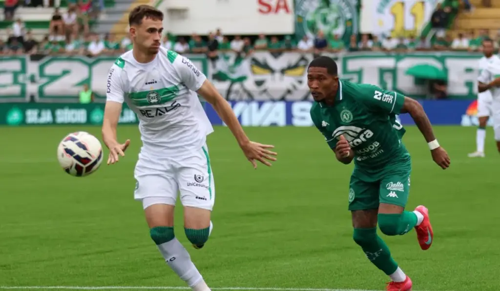 Chapecoense x Coritiba - Onde assistir, arbitragem e escalações