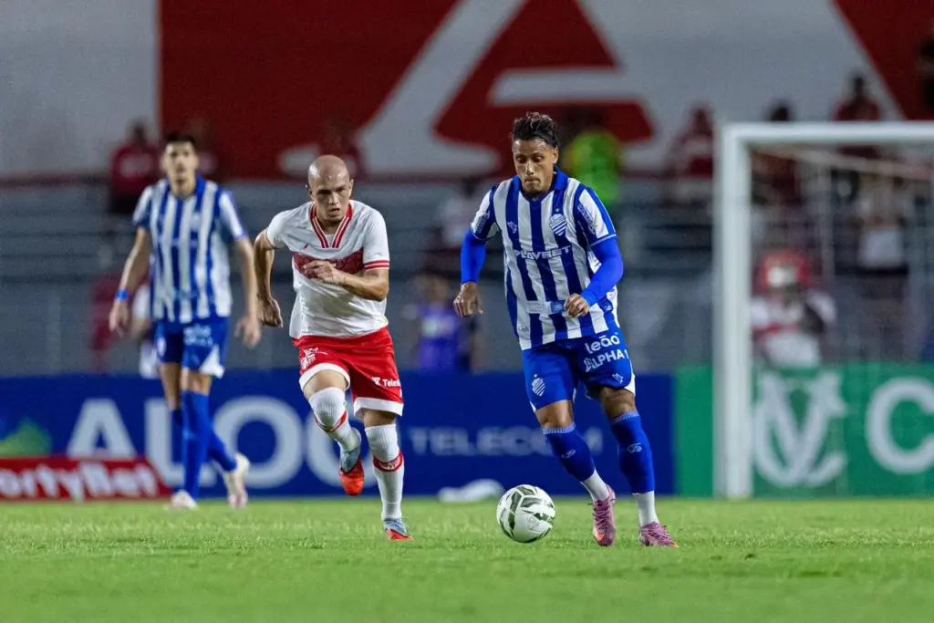 ALAGOANO: CRB bate CSA e fica perto de mais uma final 2 CRB CSA ida semifinal Alagoano