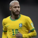 Thumbnail da noticia Ronaldinho Gaúcho pede para Ancelotti levar Neymar à Copa: 'É o melhor'