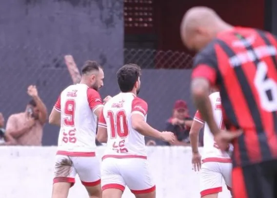 Esporte bate Confiança Paraibano