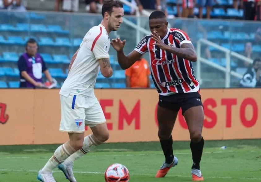 CEARENSE: Fortaleza bate Ferroviário e encaminha vaga na final 2 Ferroviário Fortaleza ida semifinal Cearense