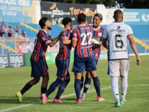 Grêmio São-Carlense 1 x 0 Comercial - Lobo vence e cola na liderança