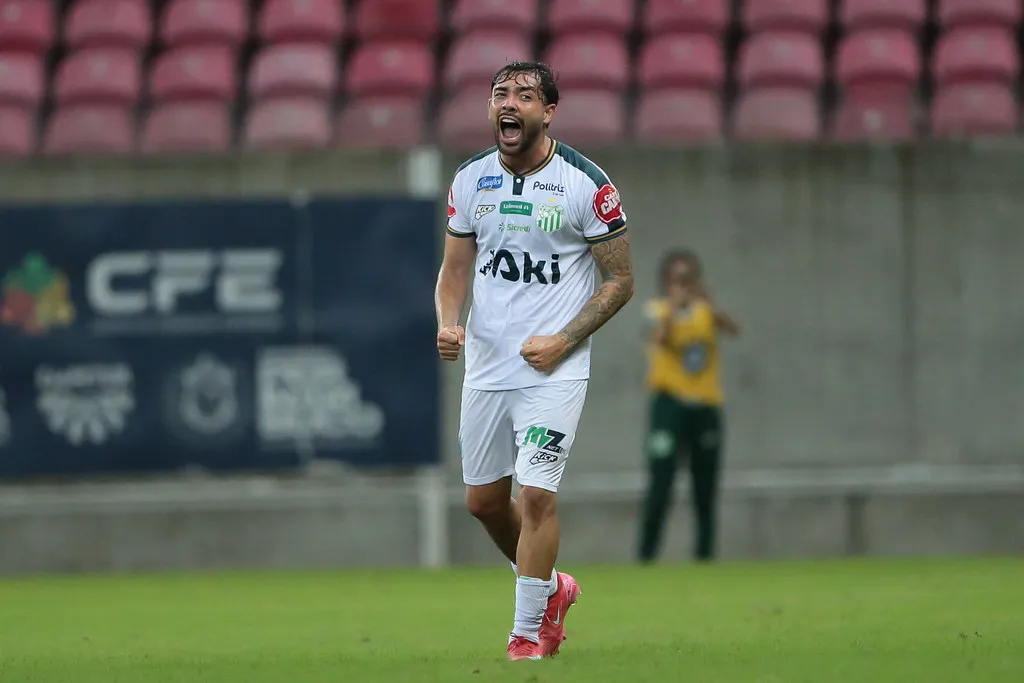 Uberlândia bate Retrô Copa do Brasil