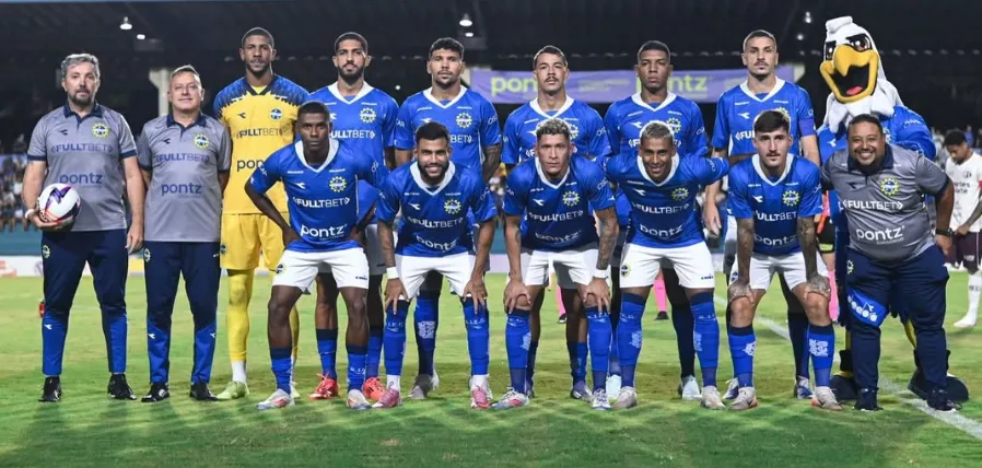 São José atropela no Bruno José Daniel (Foto: @_carloshenriquefoto)