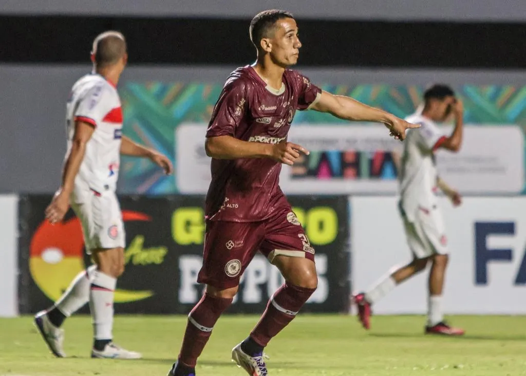 Jacuipense vence Atlético Alagoinhas Baiano