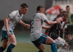 CATARINENSE: Joinville vence e embola Quadrangular do Rebaixamento