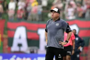 Marcelo Fernandes deixa a Ponte Preta após derrota