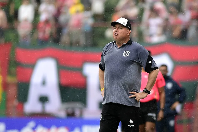 Marcelo Fernandes deixa Ponte Preta