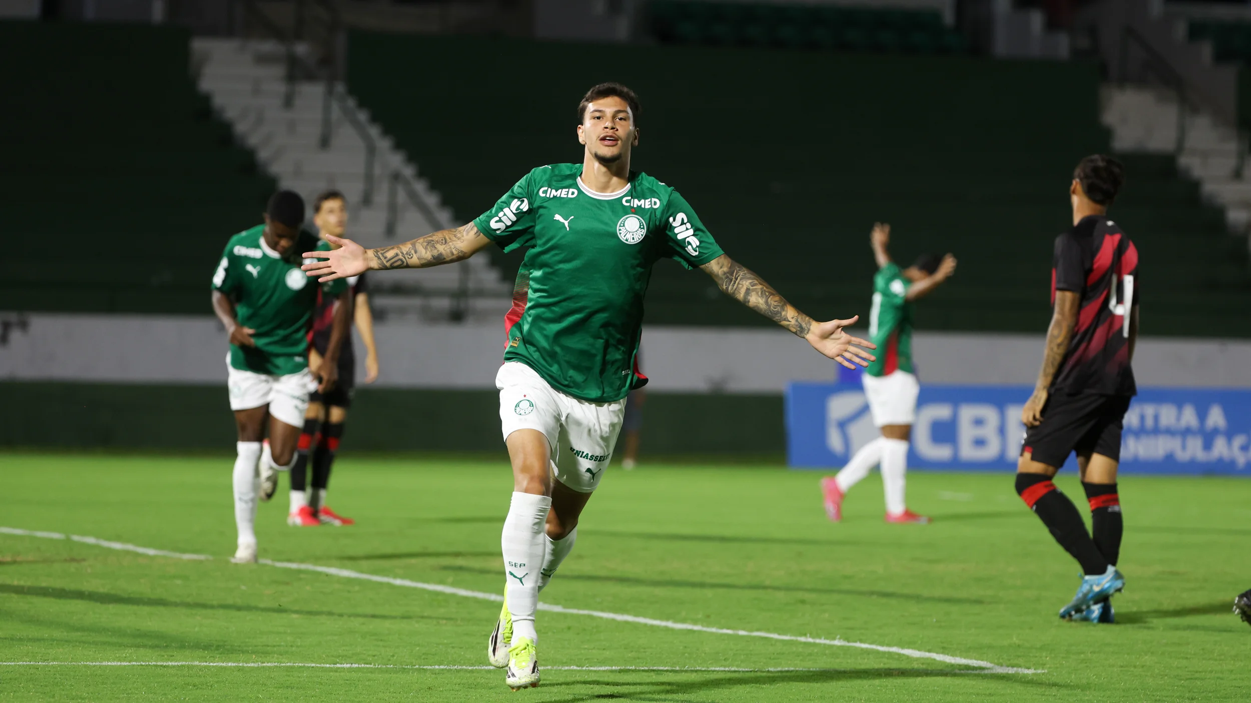 Palmeiras vence Athletico Brasileiro Sub-20