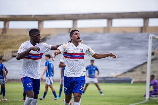 PIAUIENSE: Piauí bate Oeirense e avança à semifinal