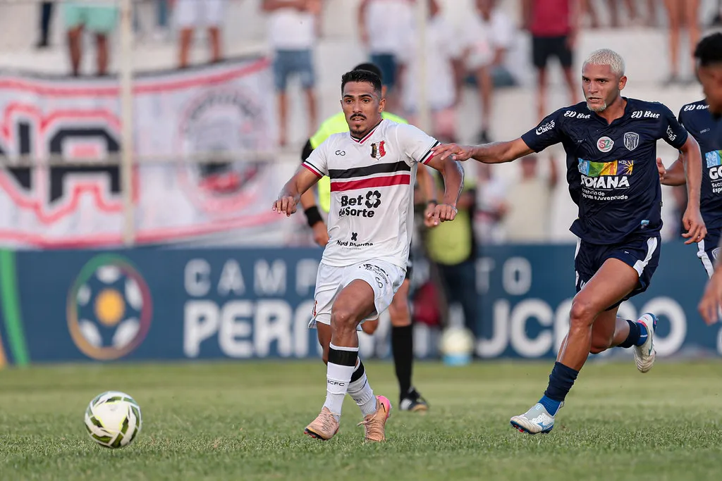 PERNAMBUCANO: Jogos de volta definem últimos semifinalistas 2 Santa Cruz defende vantagem Decisão Pernambucano