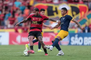 PERNAMBUCANO: Sport e Náutico defendem vantagem por vaga na final