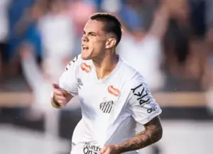 Santos encaminha empréstimo de JP Chermont ao Coritiba