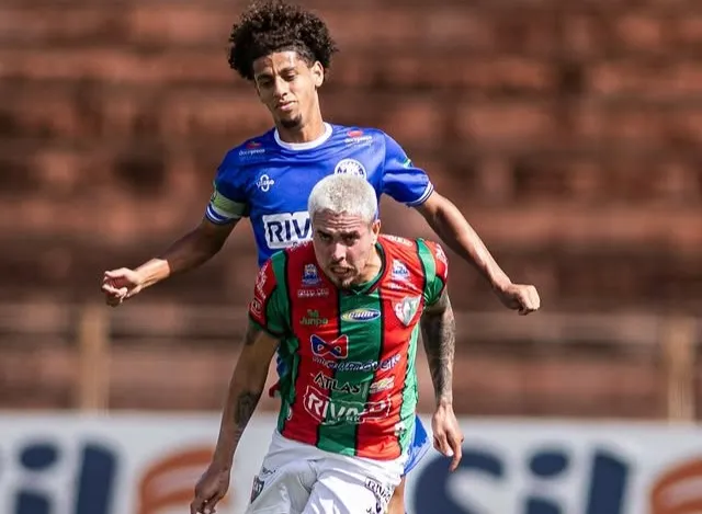 Taquaritinga 0 x 1 Jacareí – Jacaré surpreende com gol no fim