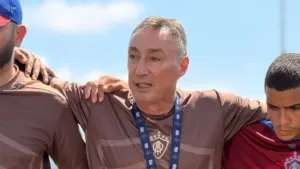 Sergipano: Itabaiana demite Roberto Fonseca após derrota no clássico