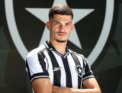 2Z8RXU9S vitorSilva Botafogo 2026 Brasileirao